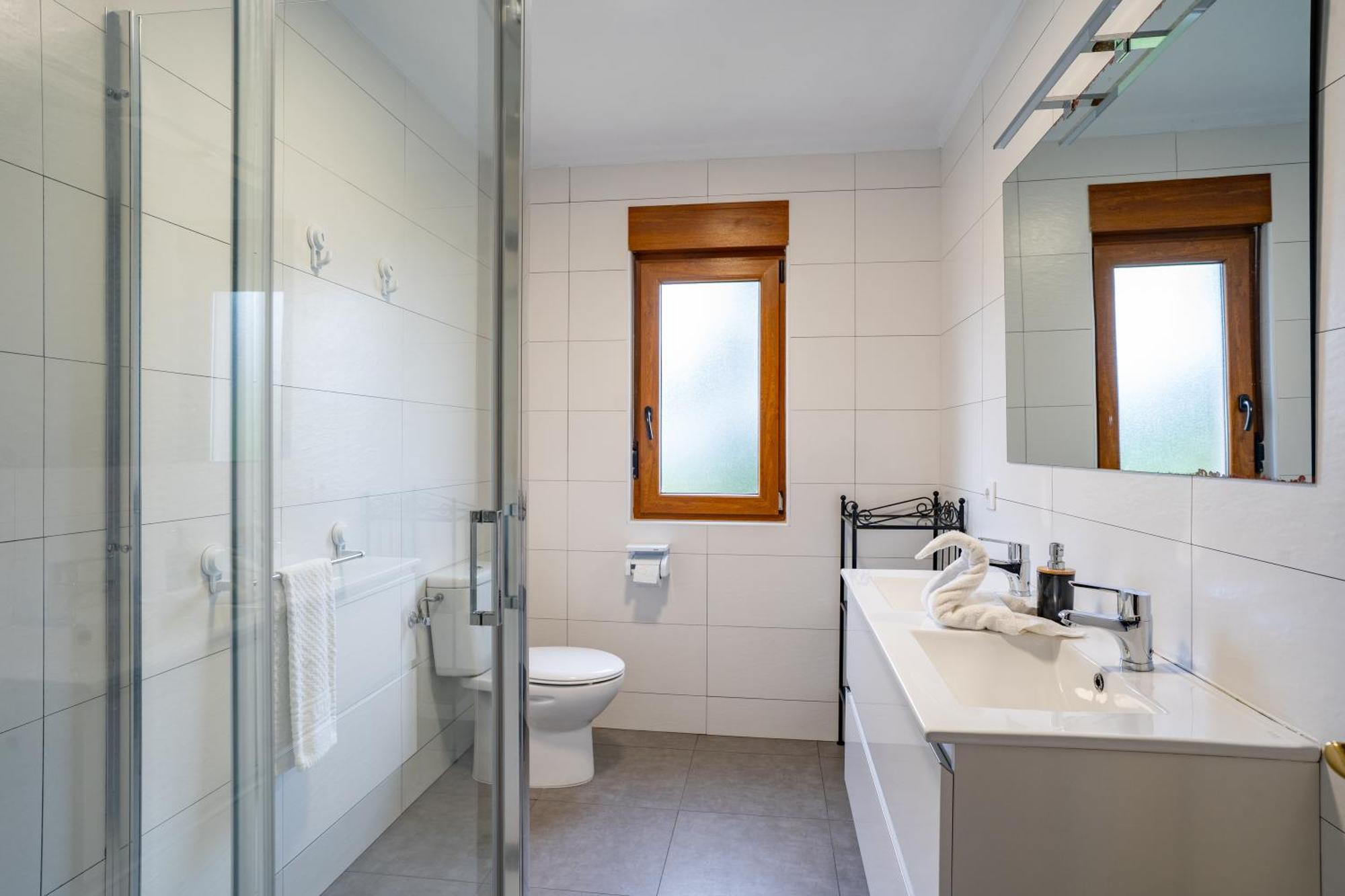 Surf House Sanvi Bed & Breakfast San Vicente De La Barquera Exterior photo